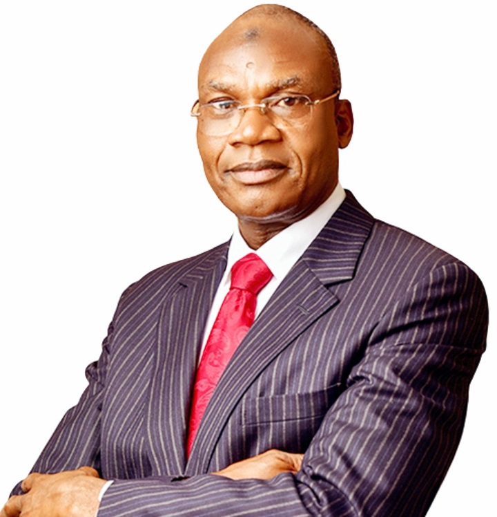 Reactions As FG Pegs Age For Writing WASSCE/JAMB At 18