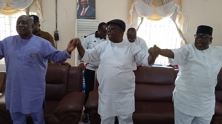 Ughelli South APC Leaders Hold Unity Meeting, Pass Vote of Confidence in Tinubu, Oborevwori