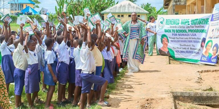 Bomadi First Lady Donates Educational Kits To Delta State Schools In The Creeks